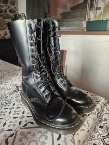 Doc martens trous - doc, 1914