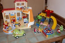 Garderie d'enfants Playmobil 5567 , creche 5570 ,  aire de jeu  5568