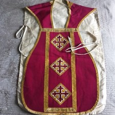 ROUGE/CHASUBLE