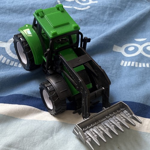 Universal hobbies tracteur - universal,