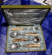 COFFRET COUVERTS SERVICE À