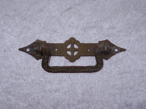 Antique art deco laiton - art,