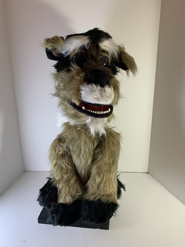 Mutt dog ventriloquist - mutt,