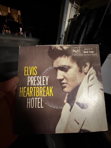 Elvis presley heartbreak hotel - presley,