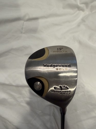 Wedgewood gold degree - gold,