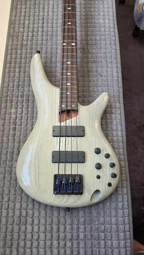 Ibanez ssr640 fretless - ibanez,