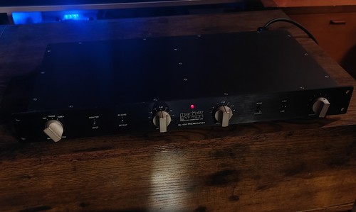 Préamplificateur audiophile - préamplificateur,