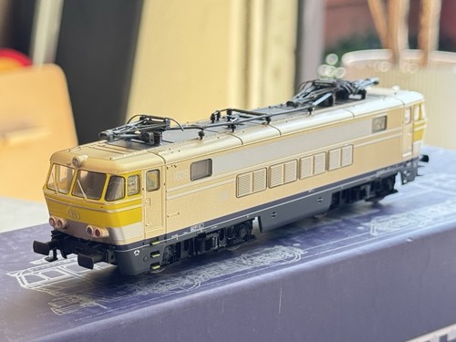 Vitrains 2168 locomotive - vitrains,