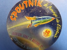 Large VINTAGE CHEESE LABEL*New Old Stock*SPOUTNIK SPUTNIK SPACE ROCKET*NOS  (M8)