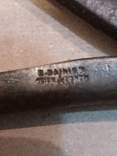 outils anciens de cordonnier