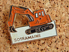 pin's pins car badge. SOTRAMAINE mechanical excavator tractor public works