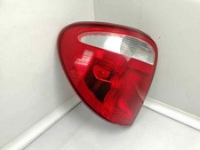 FEU ARRIÈRE GAUCHE / 368184