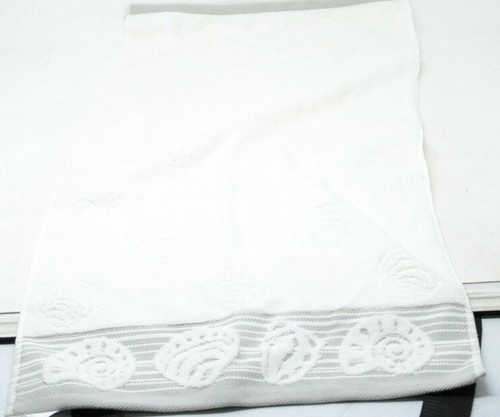 Shell harbor hand towel - shell, in