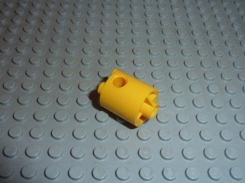 Lego robot cylinder - réf, 30361