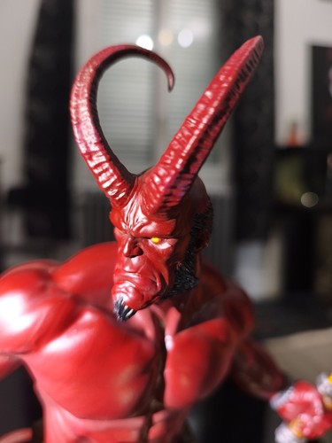 Hellboy figurine resine 3d - hellboy,