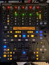 Behringer DDM4000 Professional