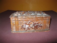 Boite foret noire ancienne