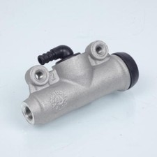 Maître cylindre frein arrière AJP pour moto Derbi 50 Senda R X-Race 2004 à 2010