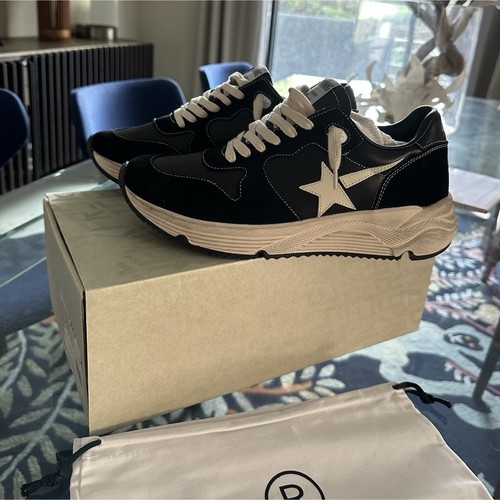 Golden goose running - goose,