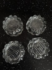 4 PETITS DESSOUS DE PIEDS DE