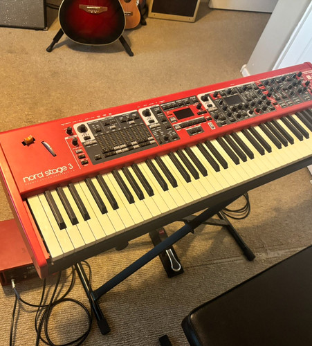 Nord stage hammer - hammer, action