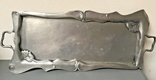 Ancien plateau en étain