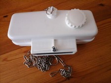 DISTRIBUTEUR DE CIRE POUR