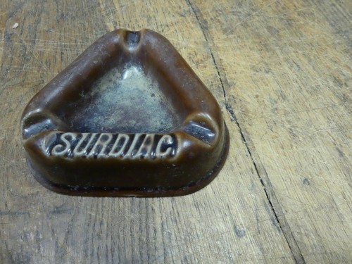 Cendrier surdiac en - surdiac,