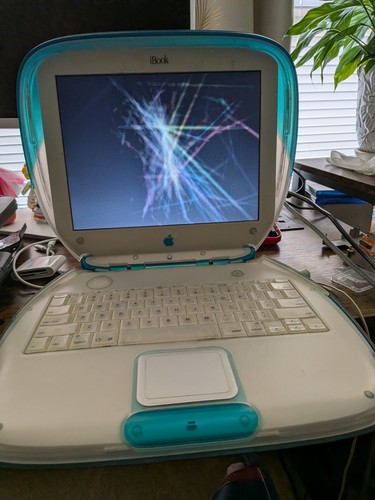 Vintage apple ibook clamshell - apple,