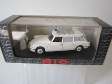 1/43 RIO AMBULANCE CITROËN