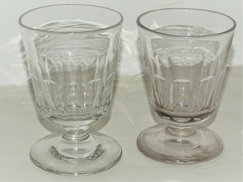 Superbes verres pied - -2,