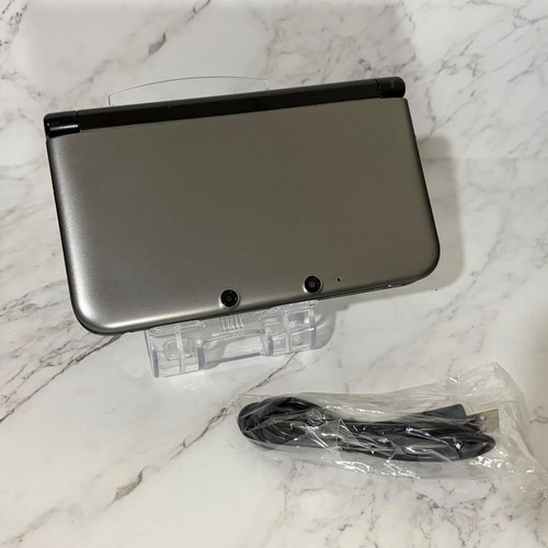 Nintendo 3ds argent et - nintendo,