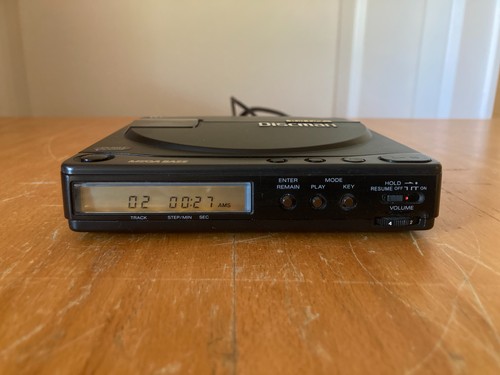Sony discman - d-99,