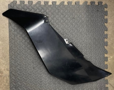 cache radiateur BMW F900 XR noir ref: 46638403911