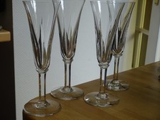 SAINT LOUIS 4 FLUTES A CHAMPAGNE EN CRISTAL MODELE CERDAGNE