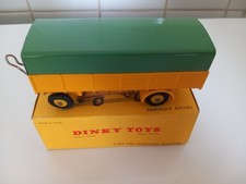 DINKY TOYS REMORQUE BACHEE