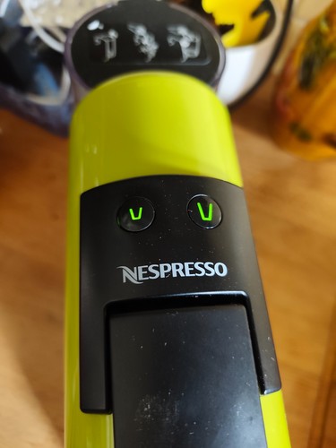 Machine café nespresso - à,