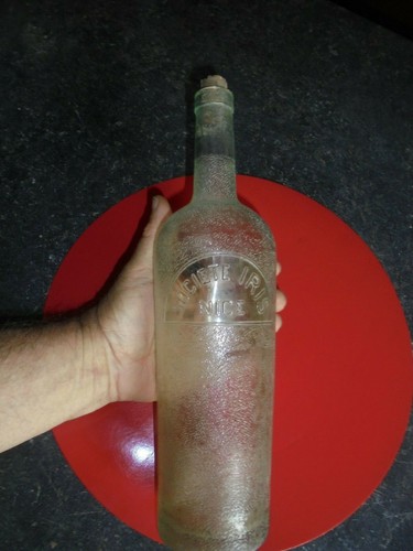 Ancienne bouteille vide - bouteille,