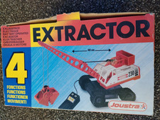 Joustra wire guided extractor crane in box