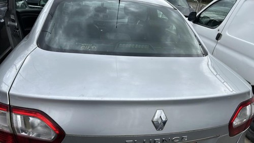 Malle hayon arriere renault - malle/hayon,