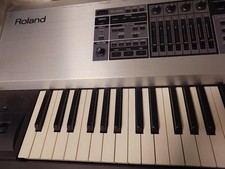 Roland Fantom G8 88 Keys Synthesizer