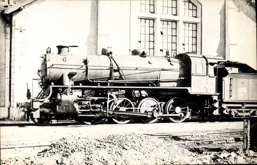Locomotive vapeur gare - —,