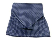 Ascot Homme Bleu Et Azzurro En Soie À Motifs Chaînes Azzurre Avec Foulard