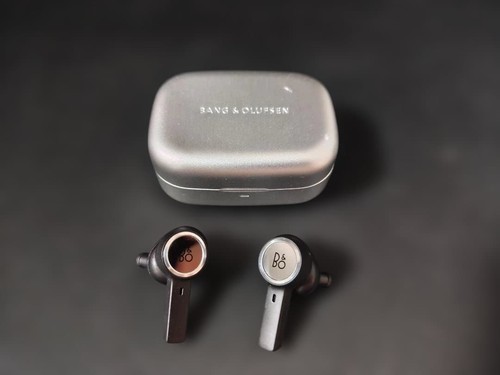 Bang olufsen beoplay eleven - beoplay,