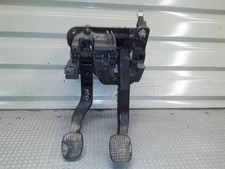 Lancia Thesis 2002 Assemblage