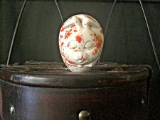 Rare Vintage Speckle Porcelain Egg With Bunny Face 3 Dimensional Really Cool!