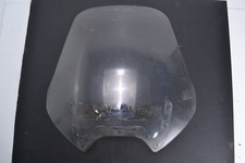 Pare-brise carénage avant