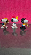 LOT DE 3 FIGURINES SNOOPY PROMENEUR GONDELIER COWBOY