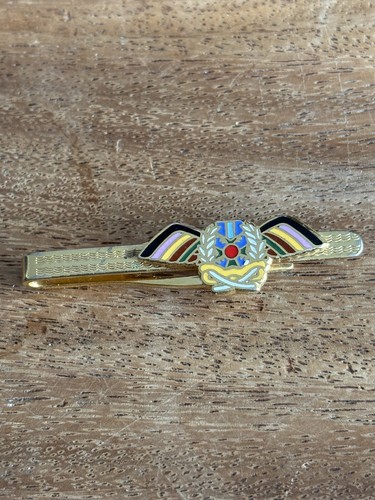 Pince cravate militaire - cravate,