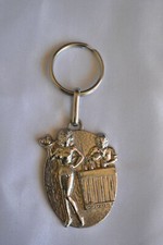 Porte-clef ancien en métal